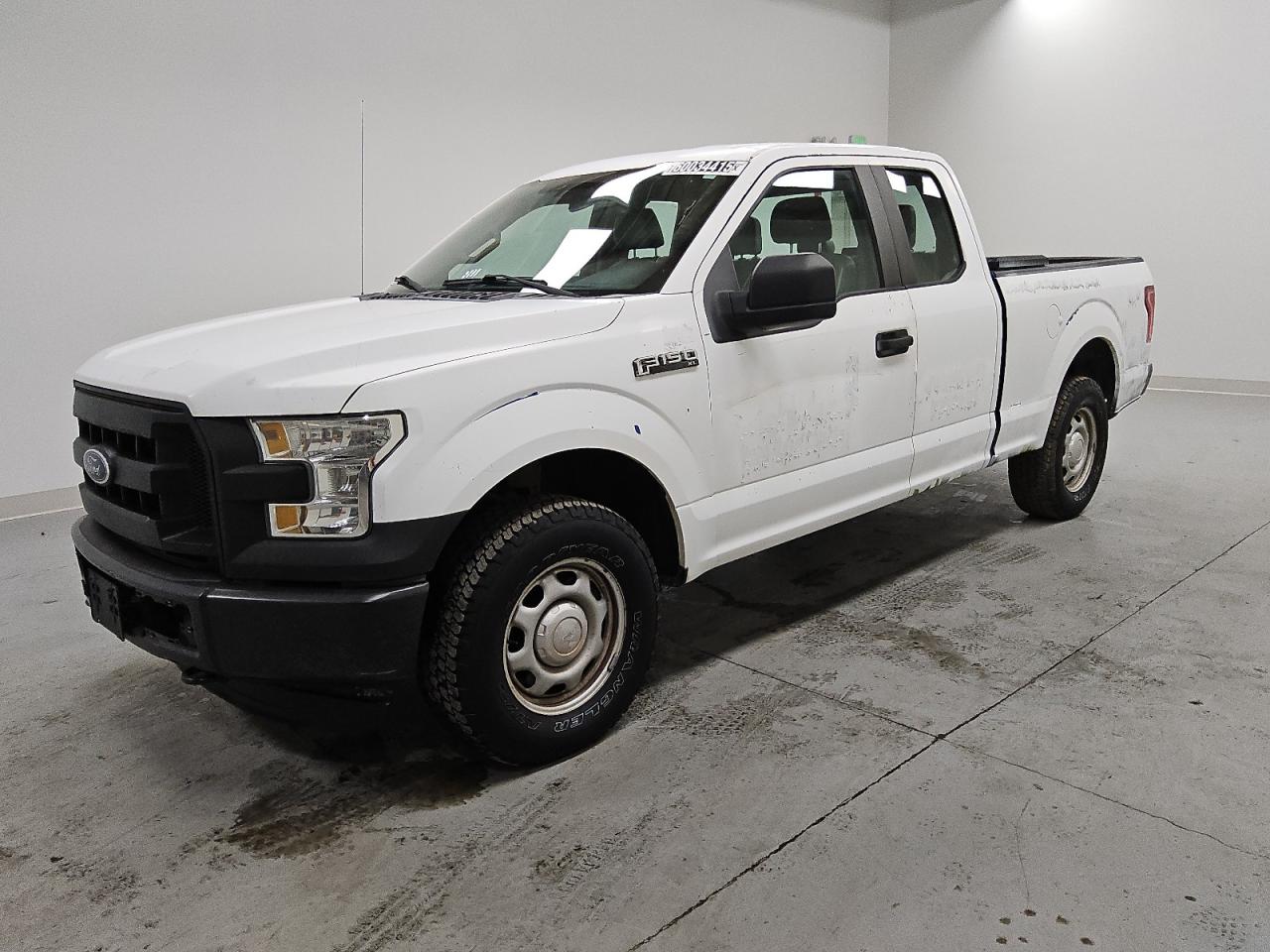 FORD F-150 SUPER CAB