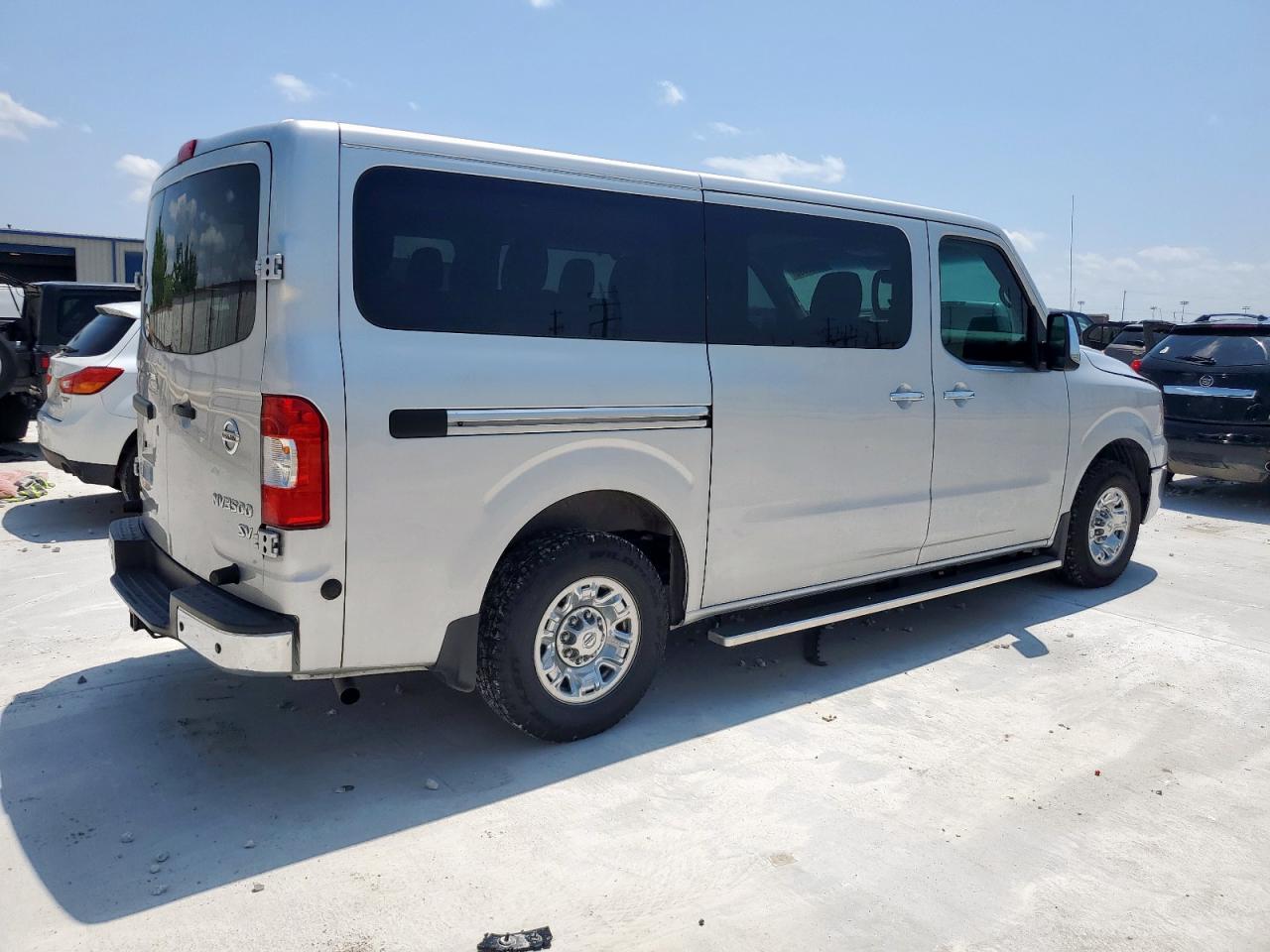 NISSAN NV3500 3500
