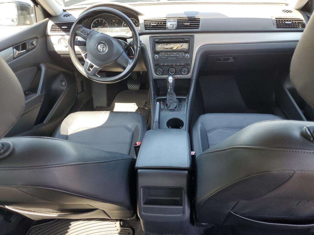 Volkswagen Passat s 2014