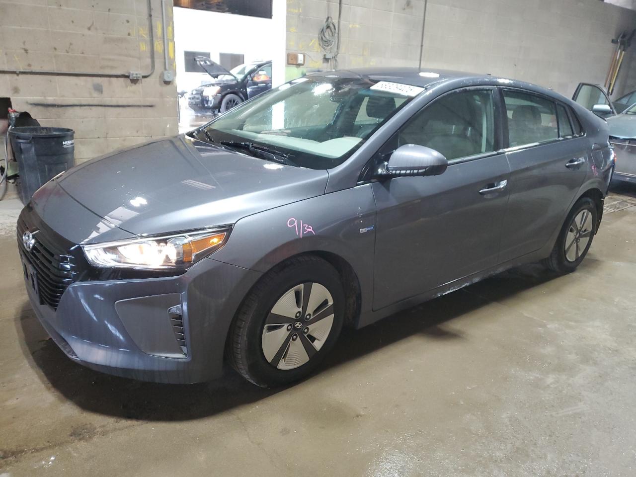 HYUNDAI IONIQ BLUE