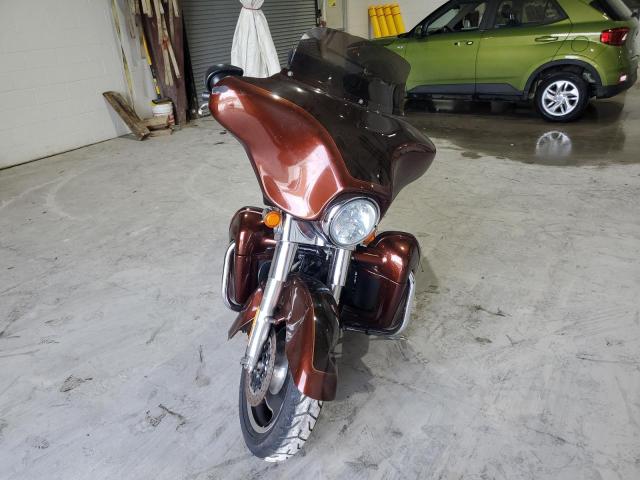 2009 HARLEY-DAVIDSON FLHX 1HD1KB4139Y670667