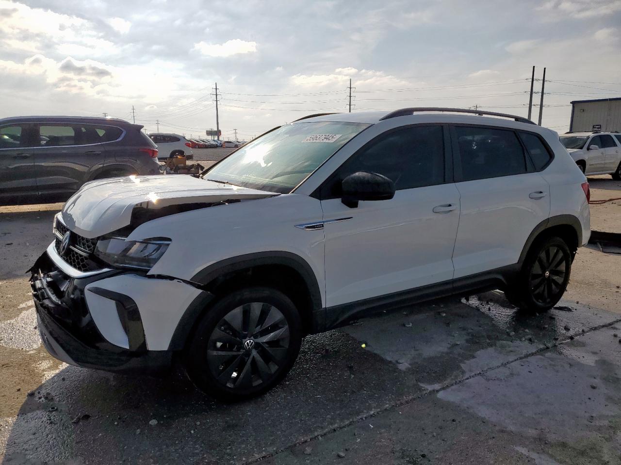 VOLKSWAGEN TAOS S