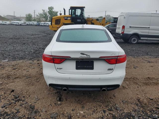 2017 JAGUAR XF PREMIUM SAJBJ4BVXHCY42166