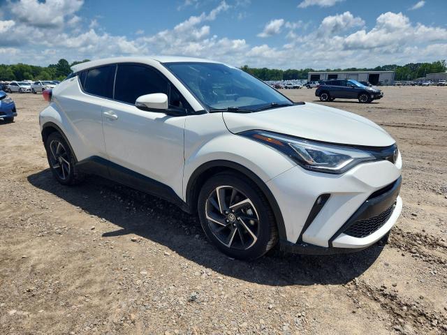 2021 TOYOTA C-HR XLE JTNKHMBX1M1096610