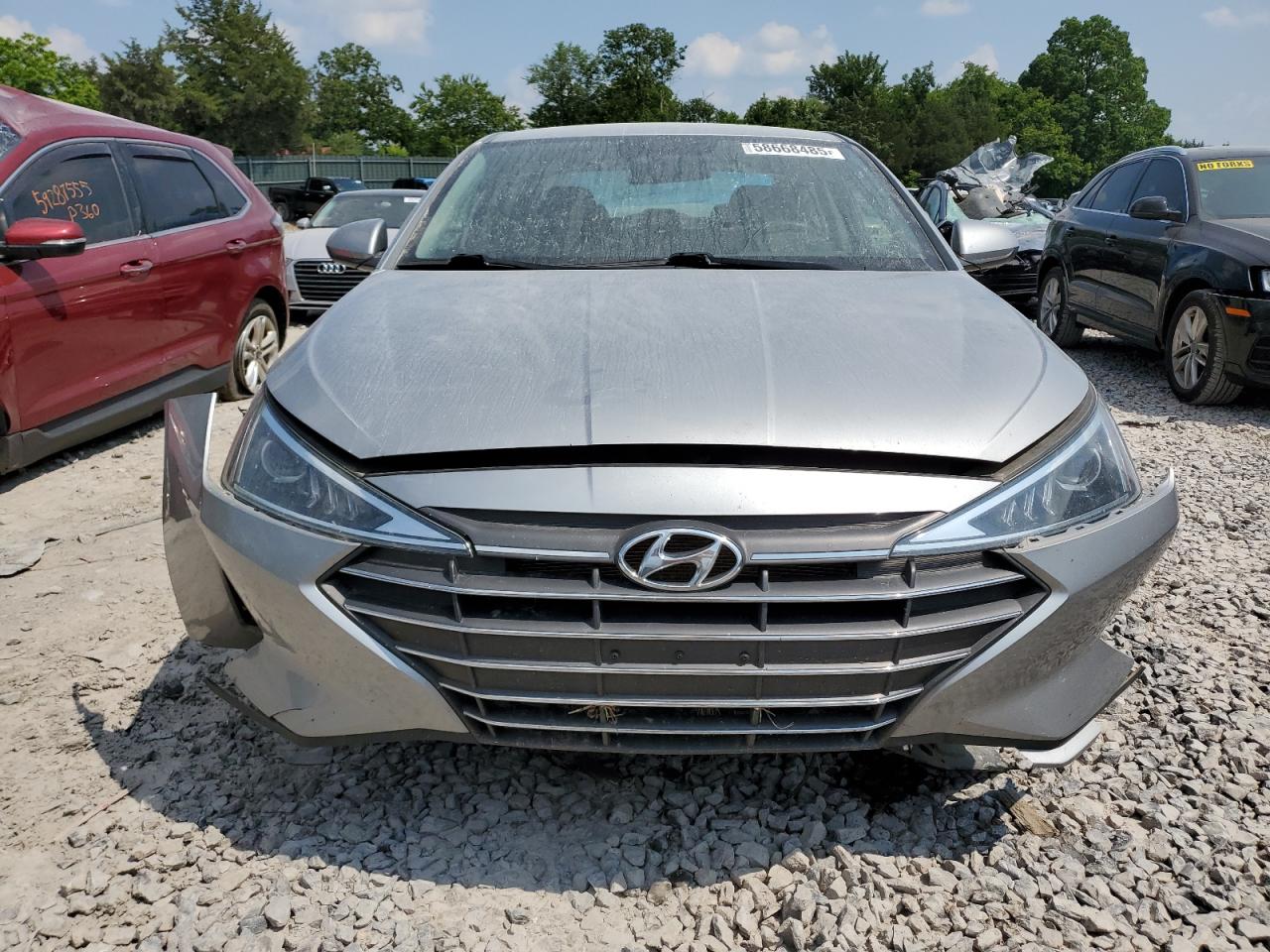 Hyundai Elantra se 2020