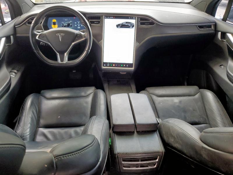 2016 TESLA MODEL X 5YJXCBE20GF011037
