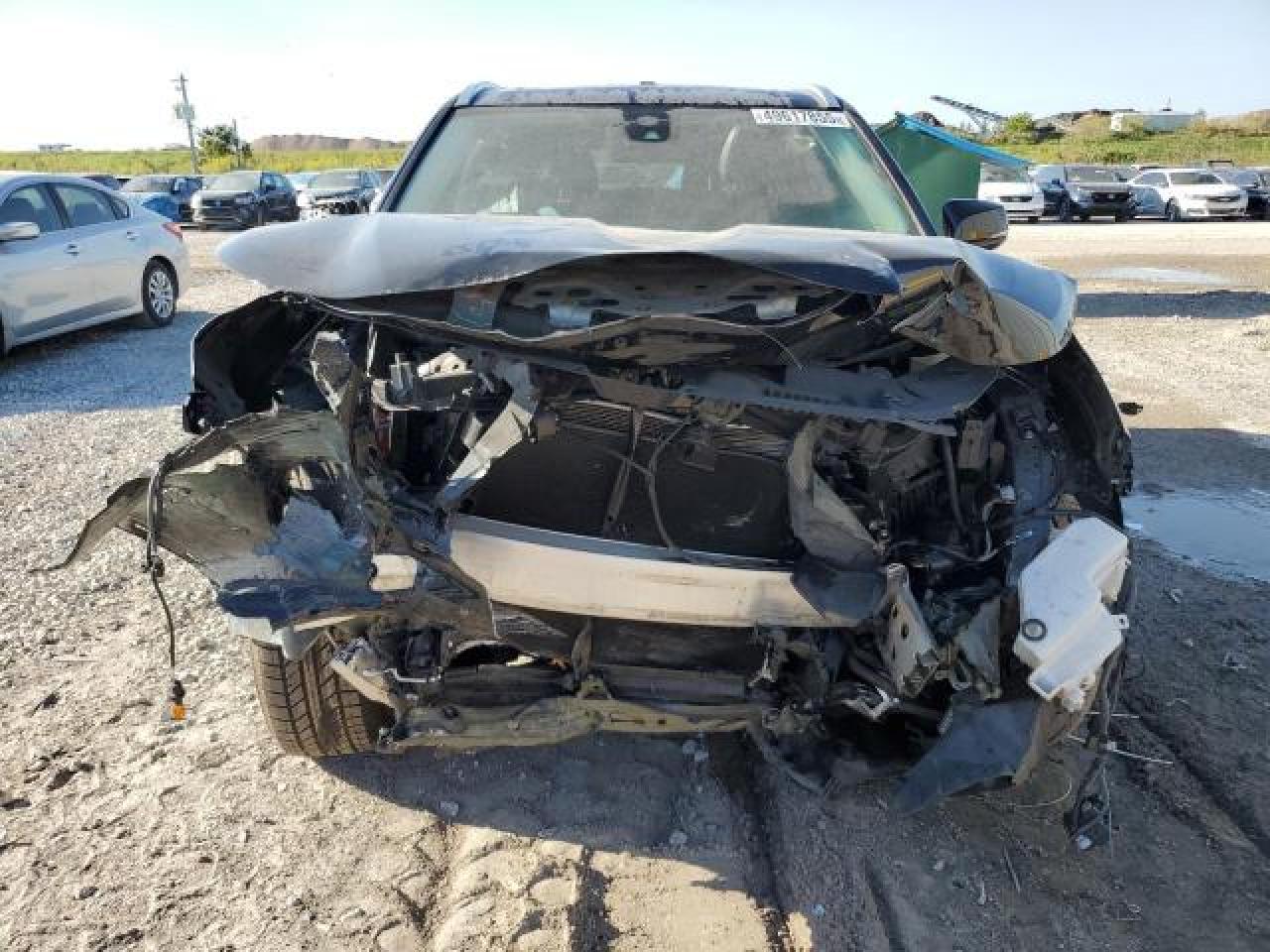 Lot #3317743093 2021 TOYOTA HIGHLANDER