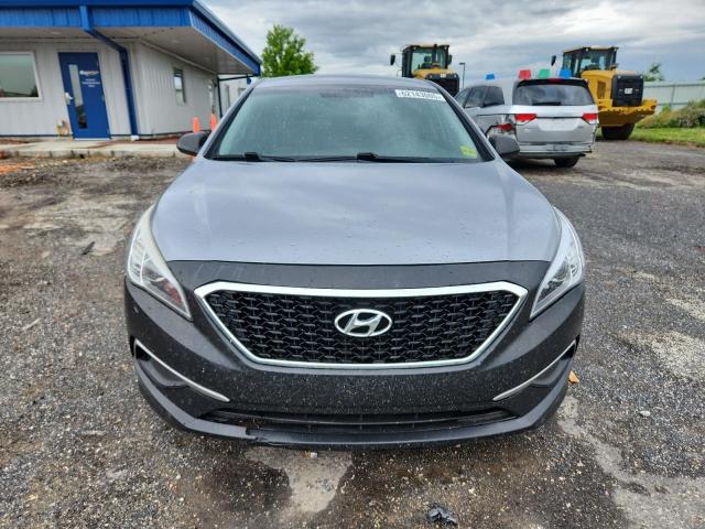 2016 HYUNDAI SONATA SE - 5NPE24AF9GH271792