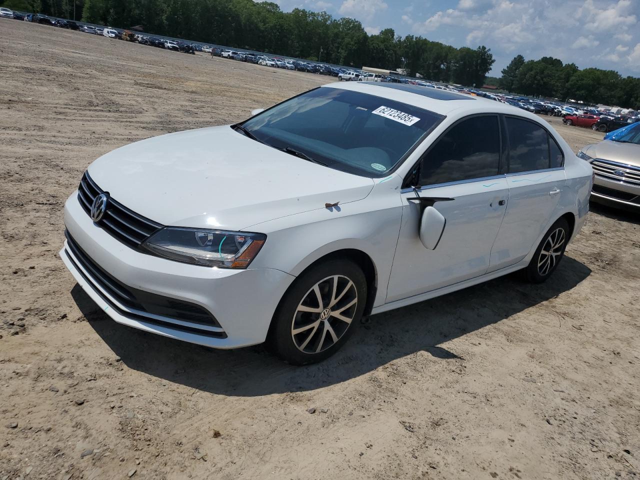 VOLKSWAGEN JETTA SE