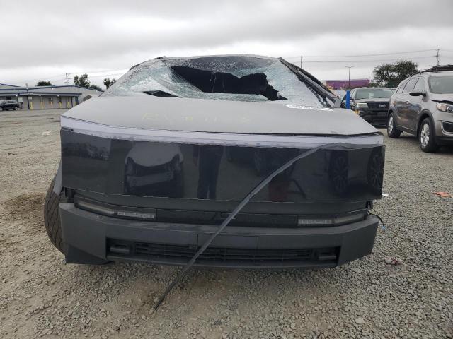2024 TESLA CYBERTRUCK 7G2CEHEE0RA017195