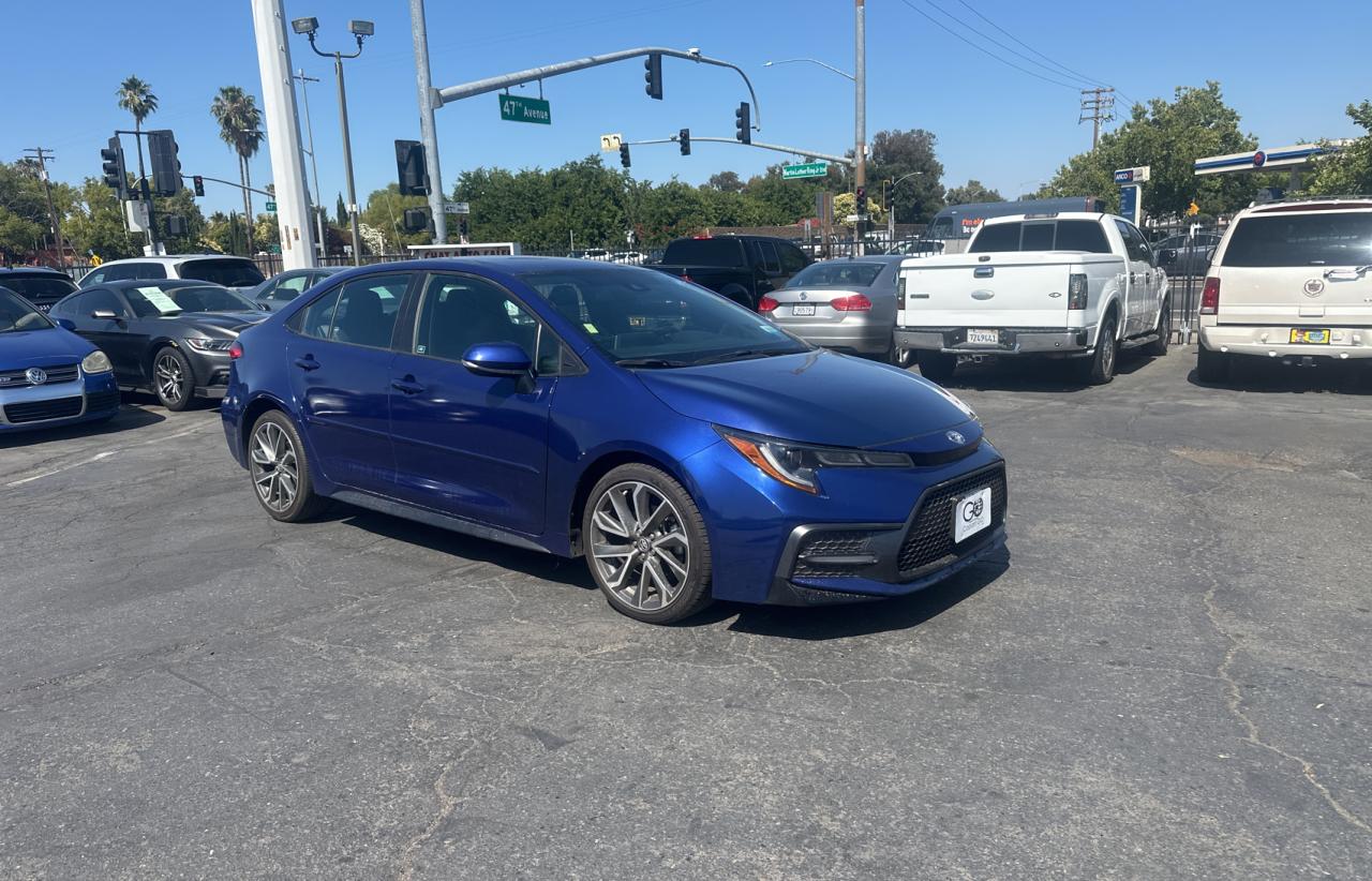 TOYOTA COROLLA SE
