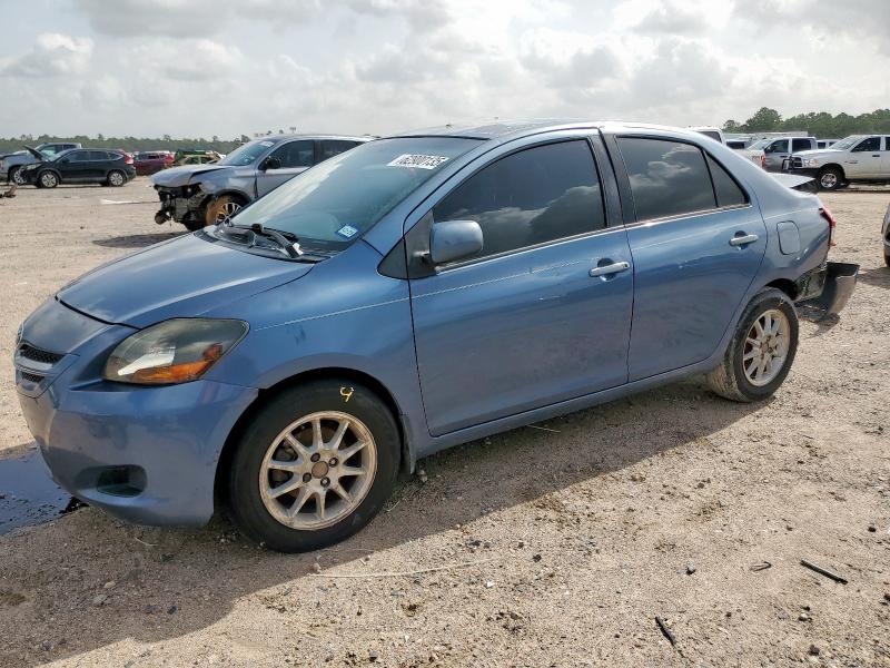 TOYOTA YARIS 4D