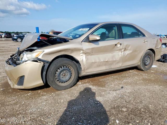 TOYOTA CAMRY BASE