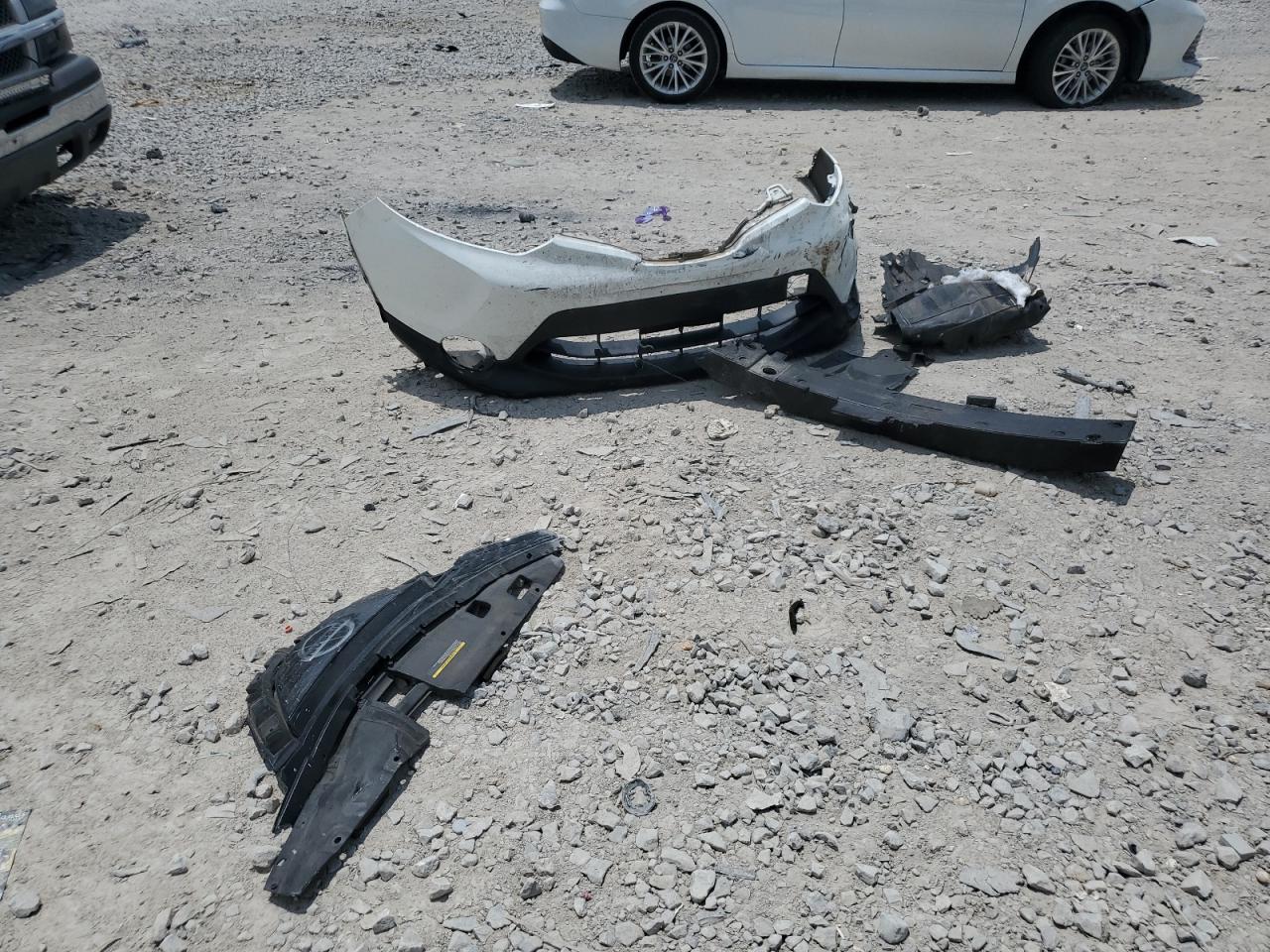 NISSAN ROGUE SPORT S