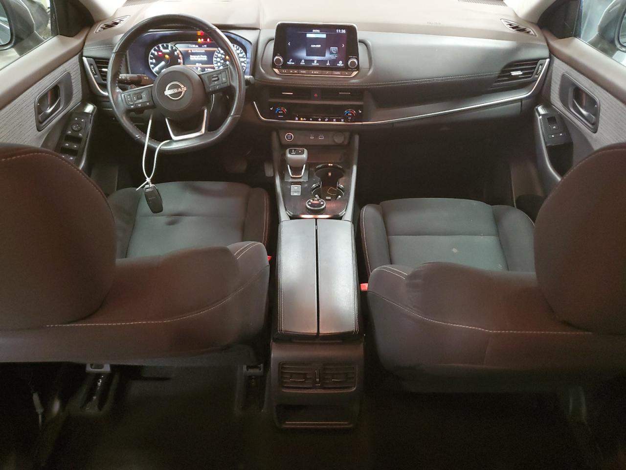 Nissan Rogue s 2023