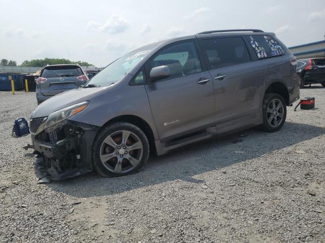 Vin: 5tdxz3dc3hs873163, lot: 59383605, toyota sienna se 2017 img_1