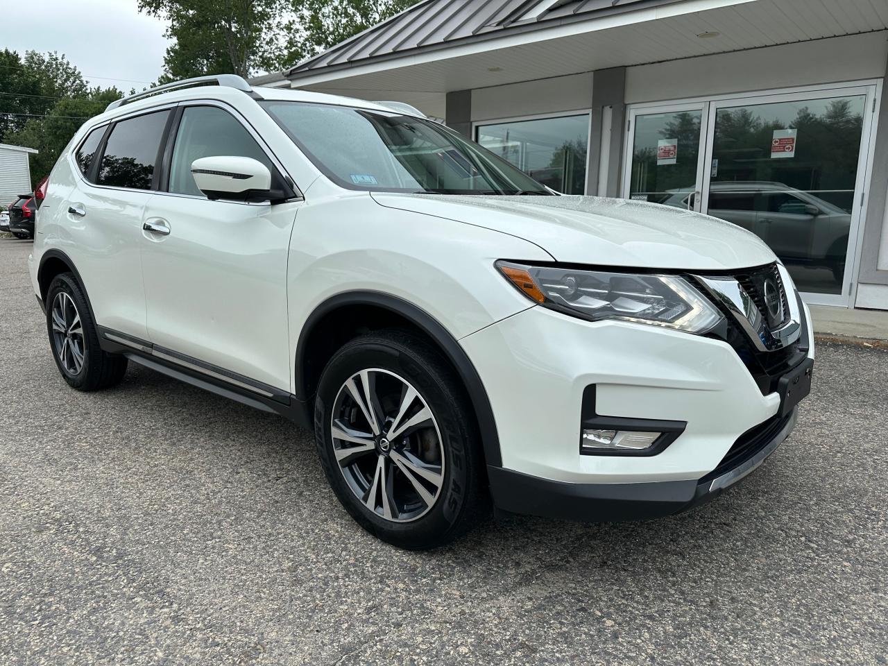 NISSAN ROGUE SV