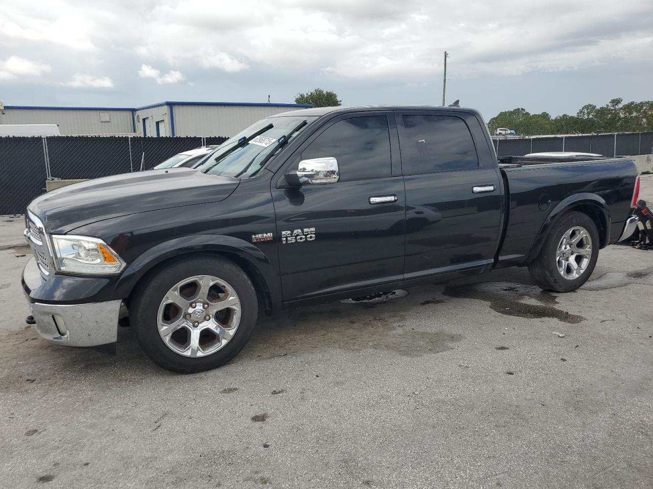 RAM 1500 LARAMIE