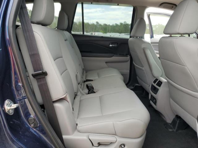 2018 HONDA PILOT TOURING 5FNYF5H93JB004824