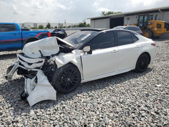 TOYOTA CAMRY XSE