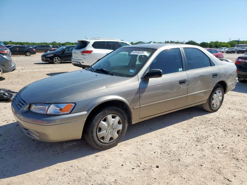 TOYOTA CAMRY CE