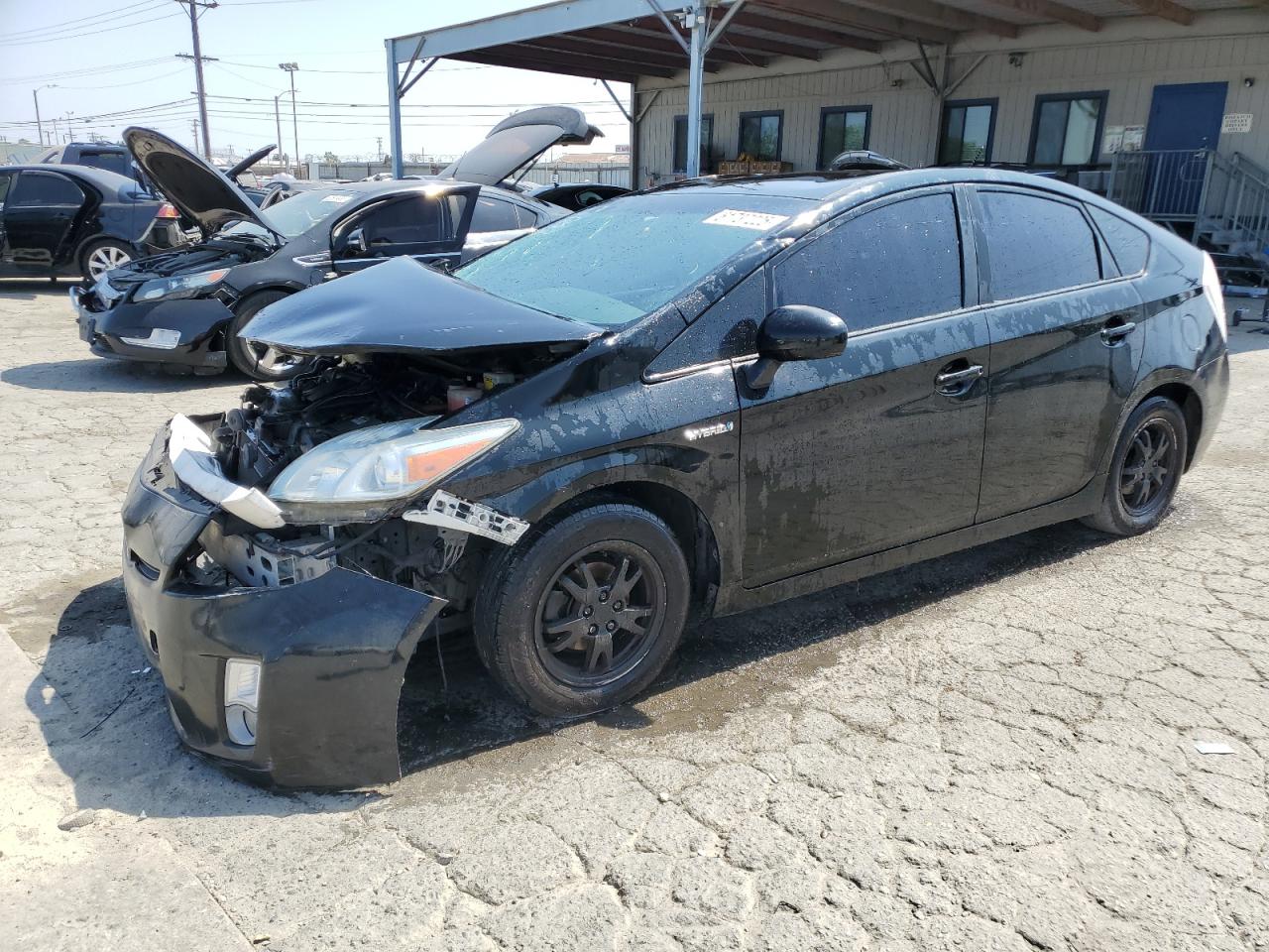 TOYOTA PRIUS