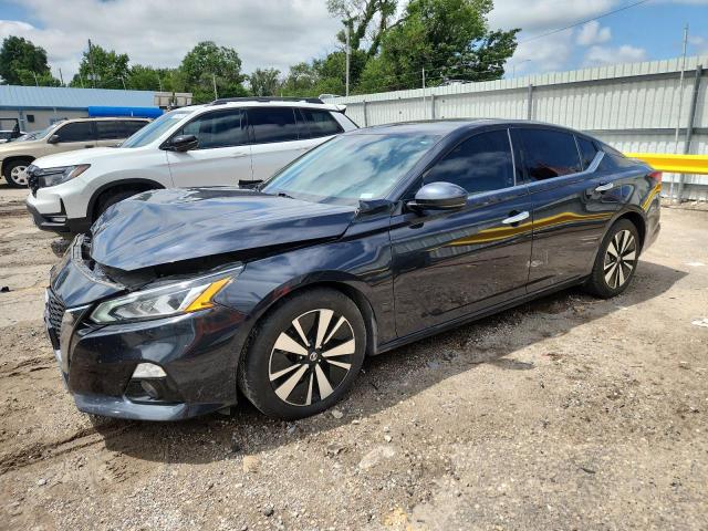 NISSAN ALTIMA SV