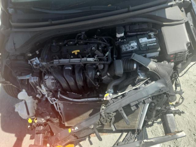 2017 HYUNDAI ELANTRA SE 5NPD84LF8HH153189