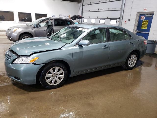 TOYOTA CAMRY BASE