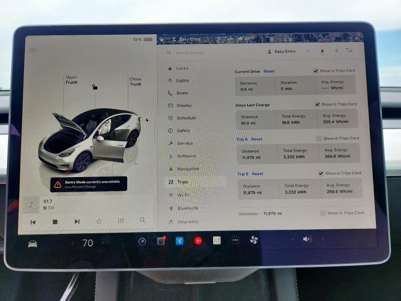 2024 TESLA MODEL Y 7SAYGAEE4RF194736