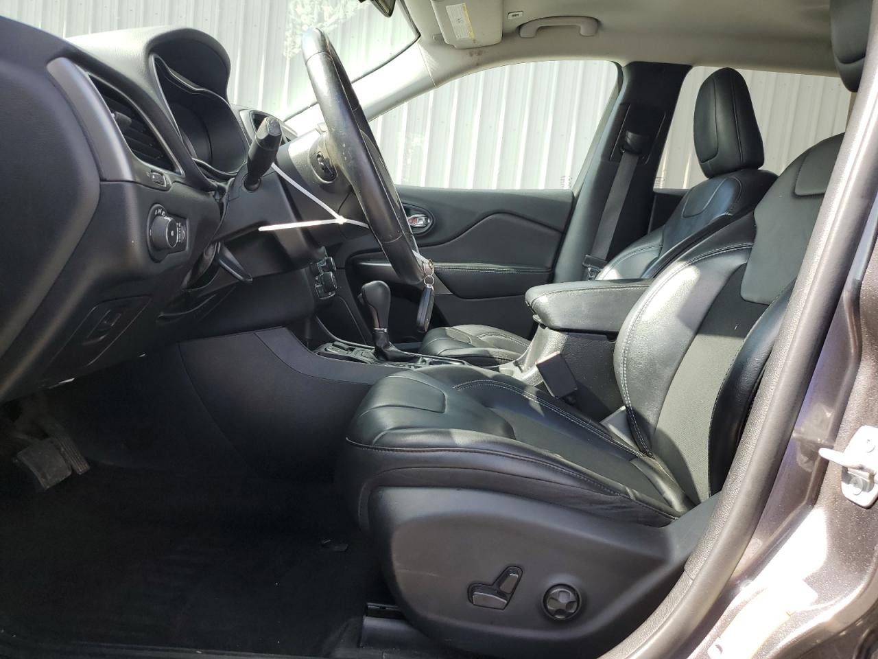 Jeep Cherokee l 2019