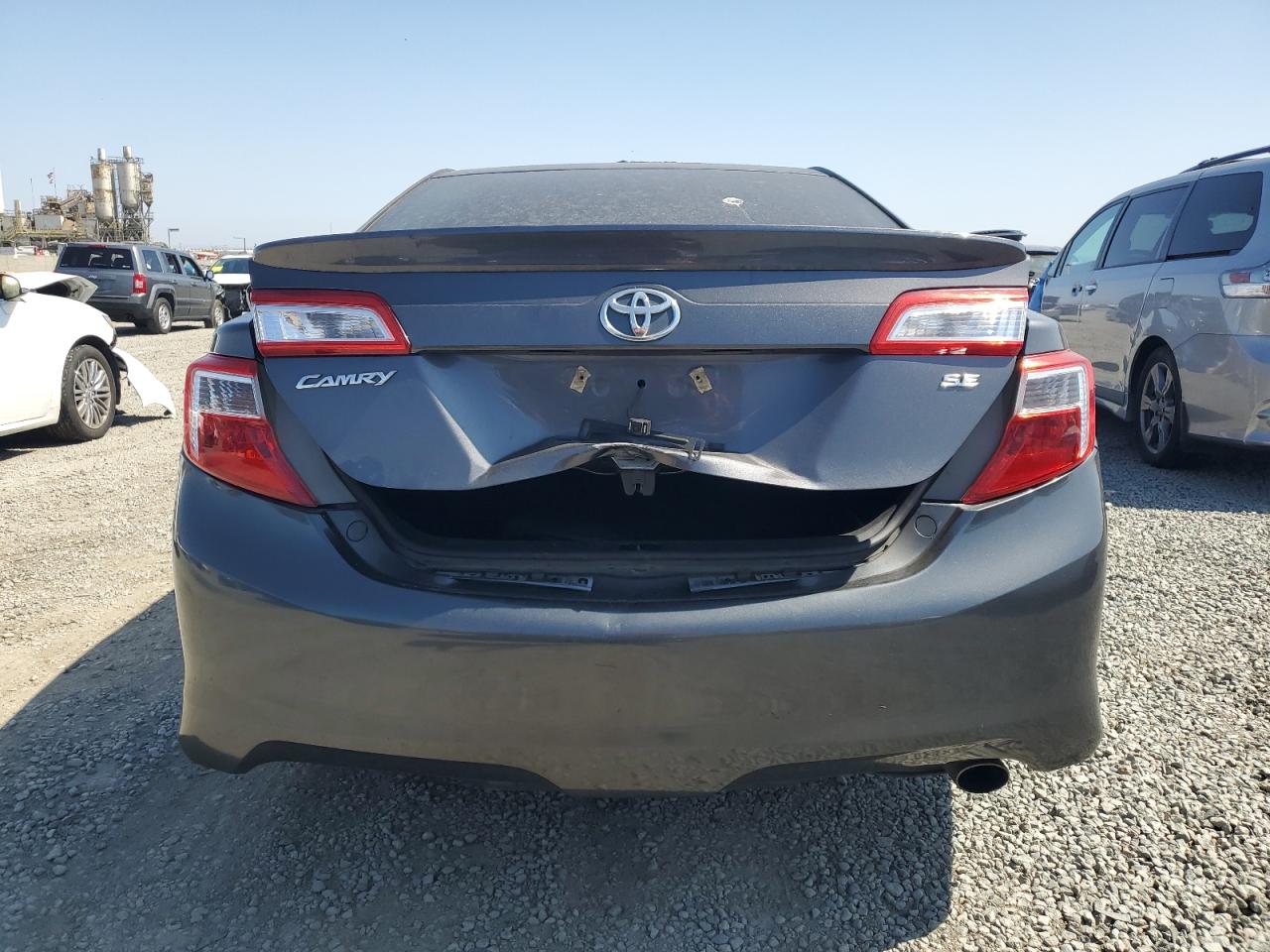 Toyota Camry 2012