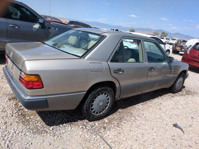 Vin: wdbea30d3mb324074, lot: 61257145, mercedes-benz 300-class e 19913