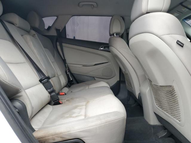 2016 HYUNDAI TUCSON SE KM8J23A41GU160159