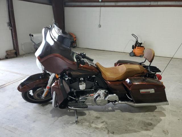 2009 HARLEY-DAVIDSON FLHX 1HD1KB4139Y670667