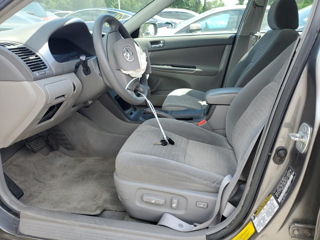 Toyota Camry le 2005