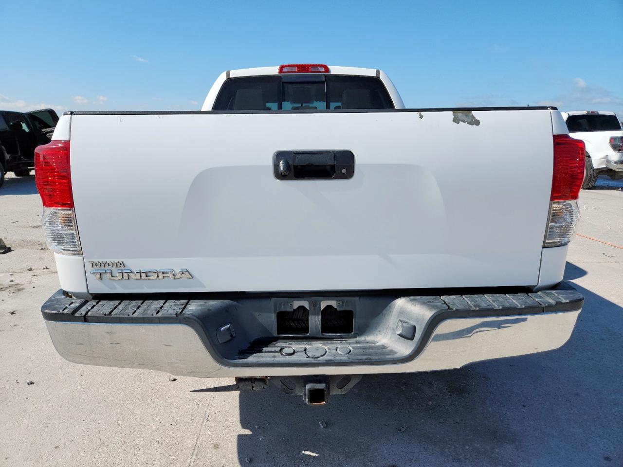 TOYOTA TUNDRA DOUBLE CAB SR5