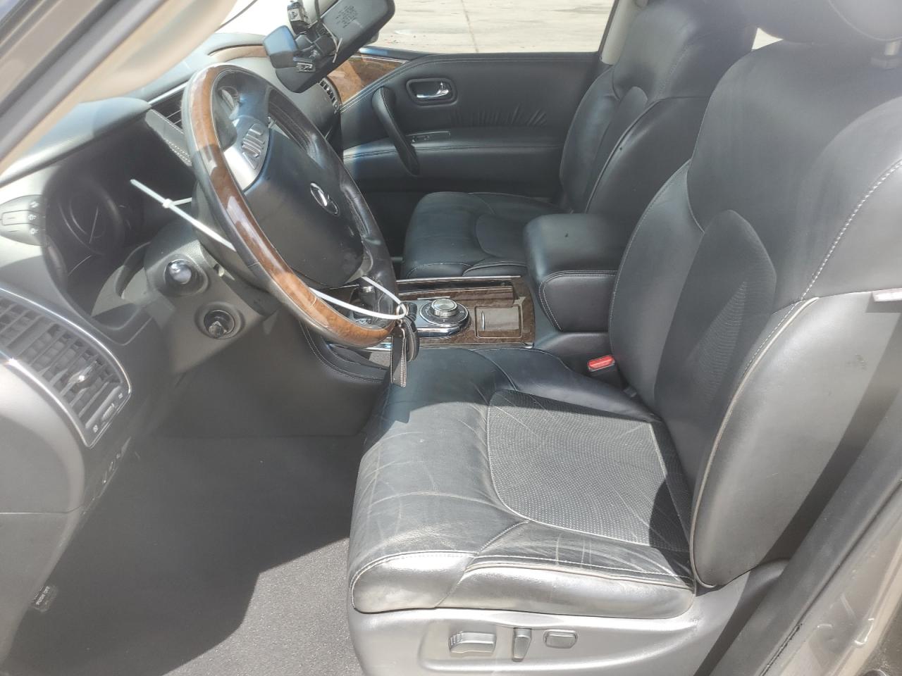 INFINITI QX80 BASE