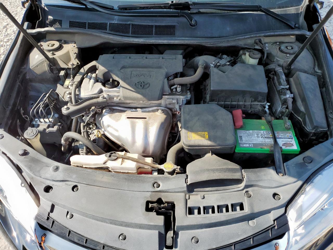 Toyota Camry le 2015