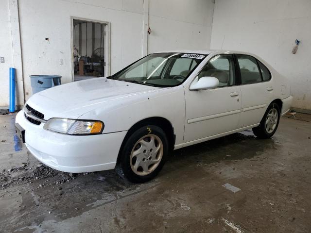 NISSAN ALTIMA XE