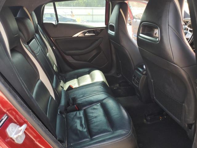 2017 INFINITI QX30 BASE SJKCH5CP8HA023671