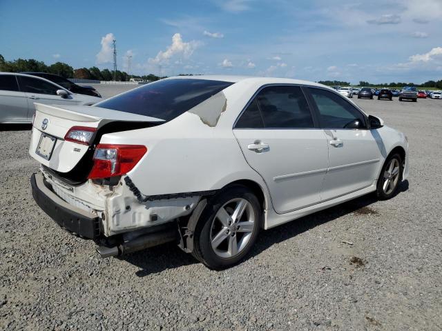 Vin: 4t1bf1fk1eu447308, lot: 62515195, toyota camry l 20143