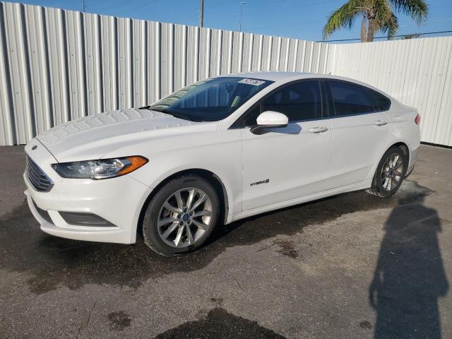 Vin: 3fa6p0lu6hr219311, lot: 62648575, ford fusion se hybrid 2017 img_1