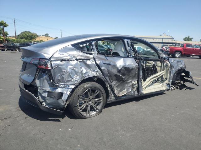 2024 TESLA MODEL Y - 7SAYGDEE4RA302299