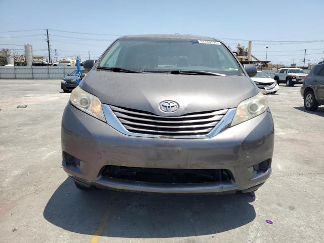 2017 TOYOTA SIENNA LE 5TDKZ3DC2HS855117
