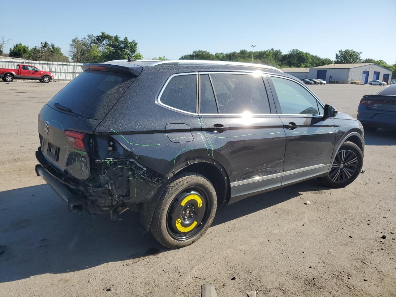 VOLKSWAGEN TIGUAN SE