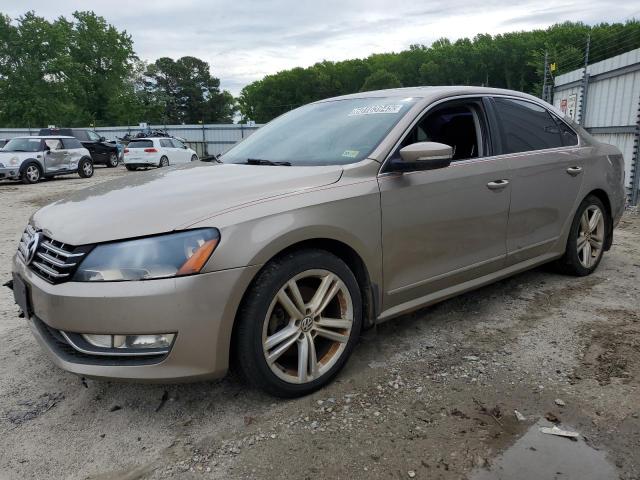 2015 VOLKSWAGEN PASSAT SEL 1VWCT7A31FC082850