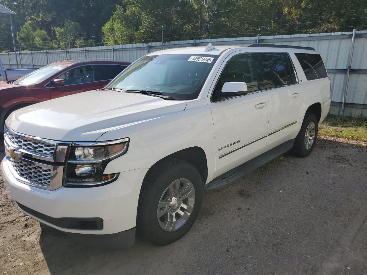 CHEVROLET SUBURBAN C1500 LT