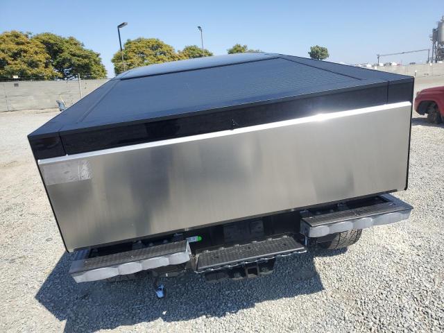2025 TESLA CYBERTRUCK 7G2CEHED0SA062649