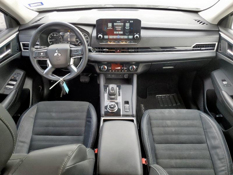 2022 MITSUBISHI OUTLANDER JA4J3UA82NZ075092